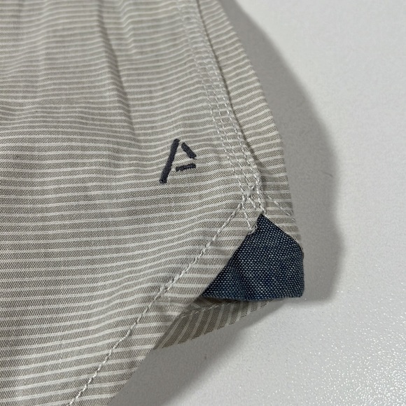 ASTRONOMY Men's Tan Casual Button-Down Short Sleeve Shirt Top Size Medium - Picture 5 of 9